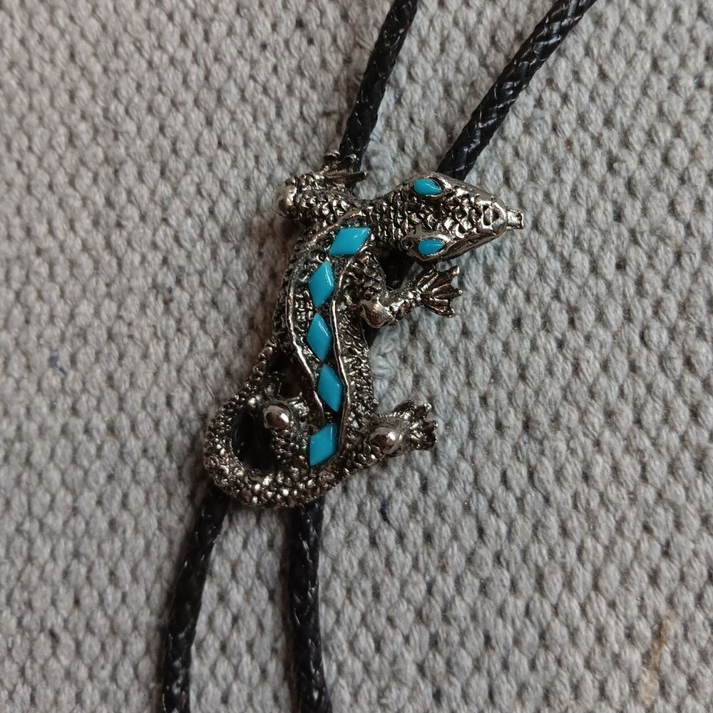 Bolo Tie Mens Lizard Shaped Slide Turquoise Stones Vintage‎ Western - Picture 3 of 6